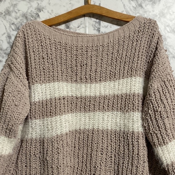 Woven Heart I Boatneck I Chunky I Sweater I Size: M - Picture 4 of 14